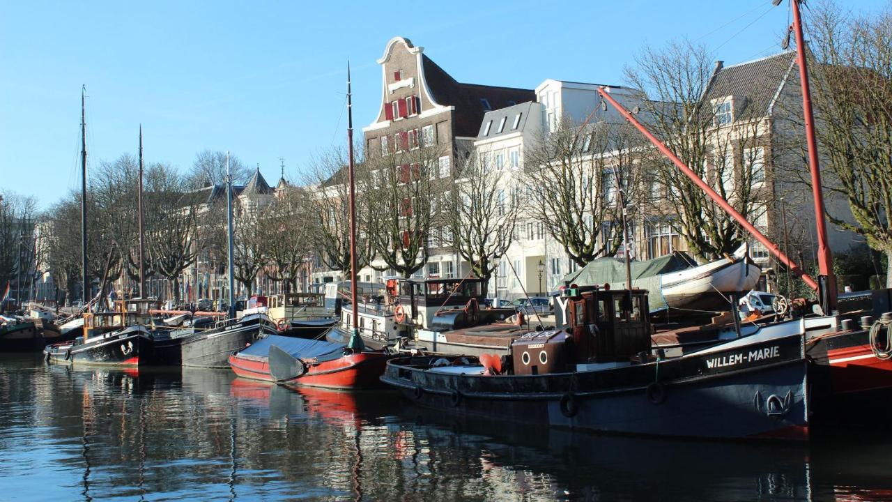 Bed and Breakfast Oranjepark Dordrecht Esterno foto