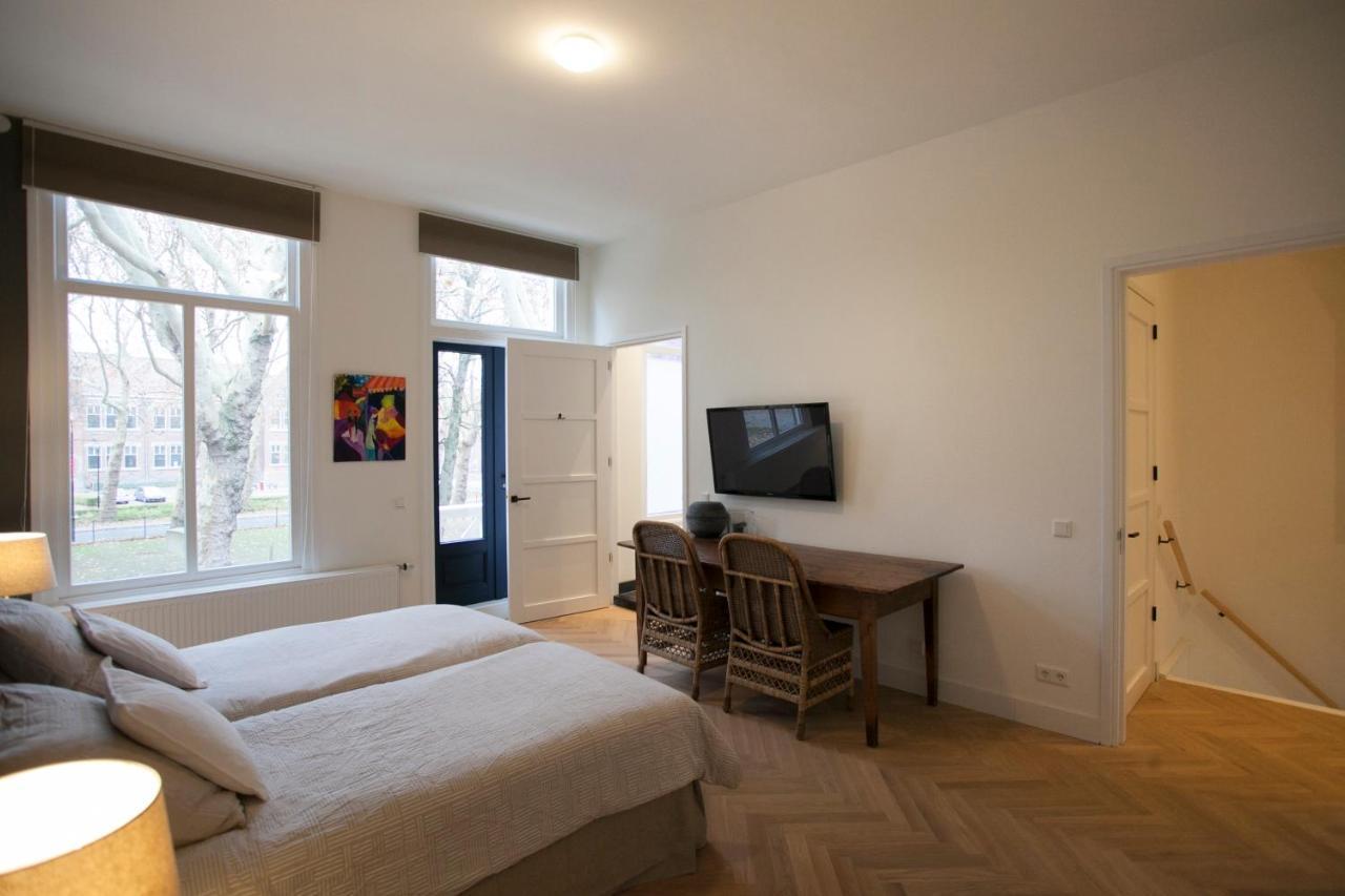 Bed and Breakfast Oranjepark Dordrecht Esterno foto